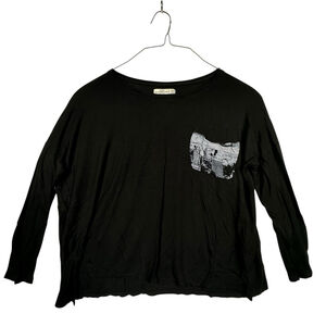 Abercrombie & Fitch Shirt Women Extra Small Black Graphic Scoop Neck Long Sleeve